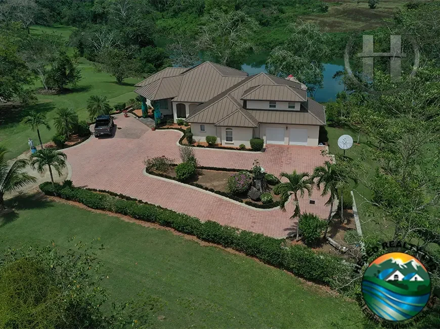 5-Bed 4.5-Bath Luxury Riverfront Home with Infinity Pool on the Belize River, Cayo