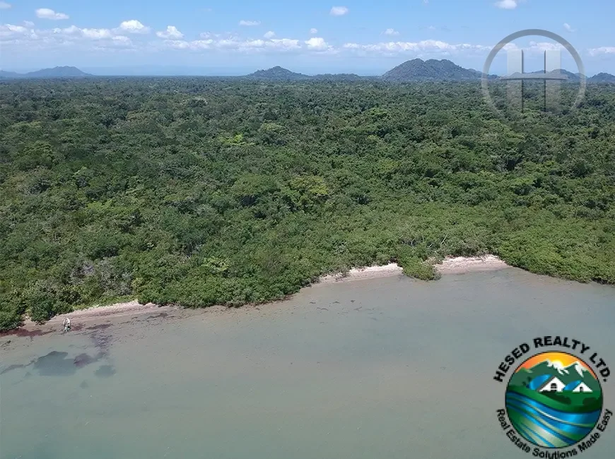 29.06-acre seafront property in Toledo District, Belize real estate
