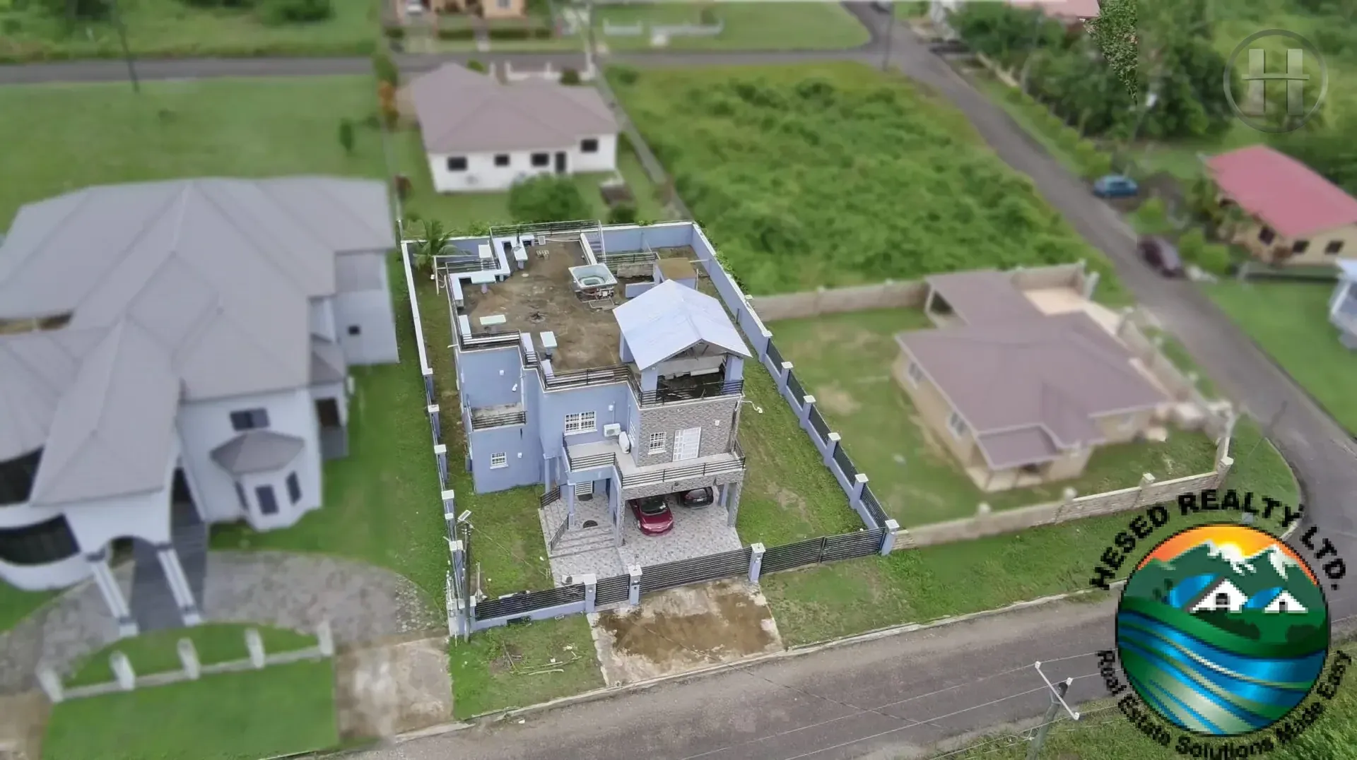 5-Bed 3-Bath Home with Open-Concept Kitchen and Backyard for Rent in Belmopan