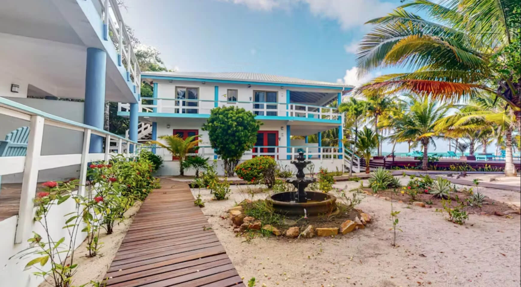 2-Bed 2-Bath Oceanfront Condo with Pool Access in Placencia Village, Stann Creek