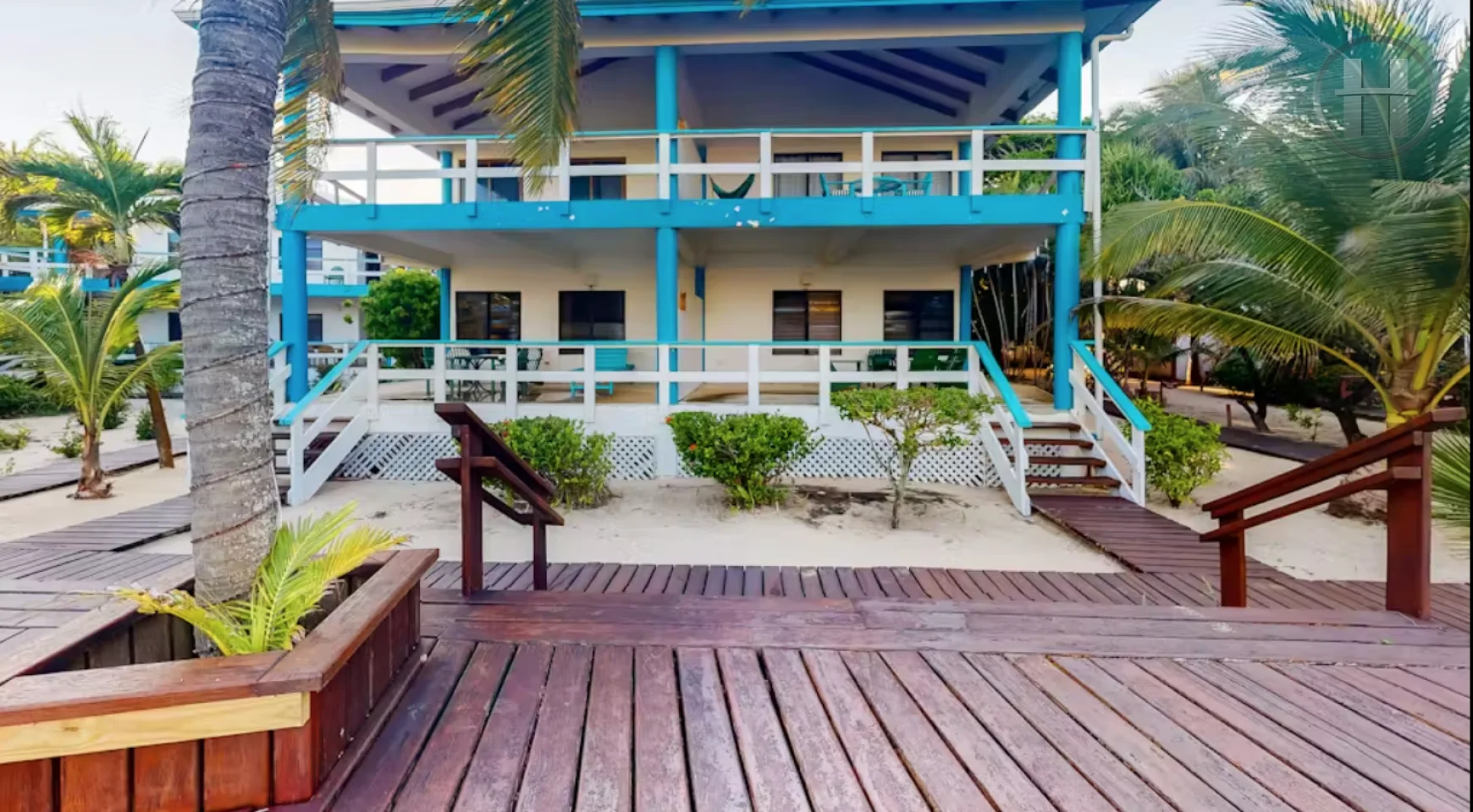 Oceanfront 1-Bed 1-Bath Condo with Pool Access in Placencia Village, Stann Creek
